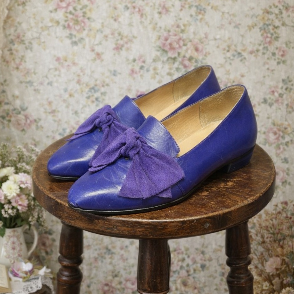 Vintage 1980s Nine West, Funky Purple Leather Loafers, With Suede Bows